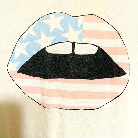 Wildfox Womens White American Flag Lips Graphic Print Oversized T Shirt Size M - Picture 2 of 6